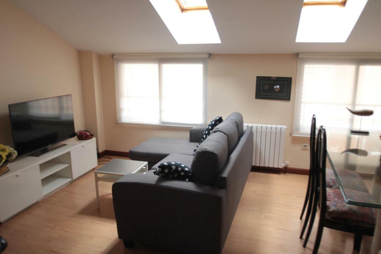 Apartmán Emilia -Claudio Moyano Valladolid Exteriér fotografie